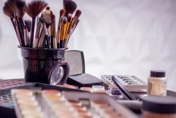 save-family-budget-on-cosmetics